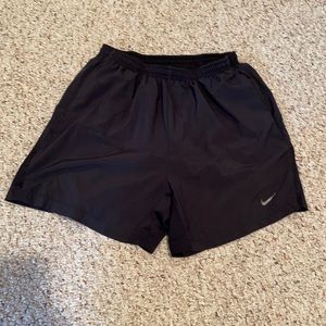 Small men’s nike running short